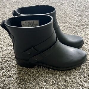 Chooka Midtown Strappy Rain Booties - Black